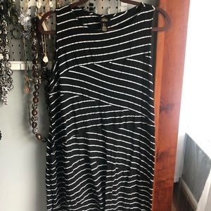 Striped midi maternity dress